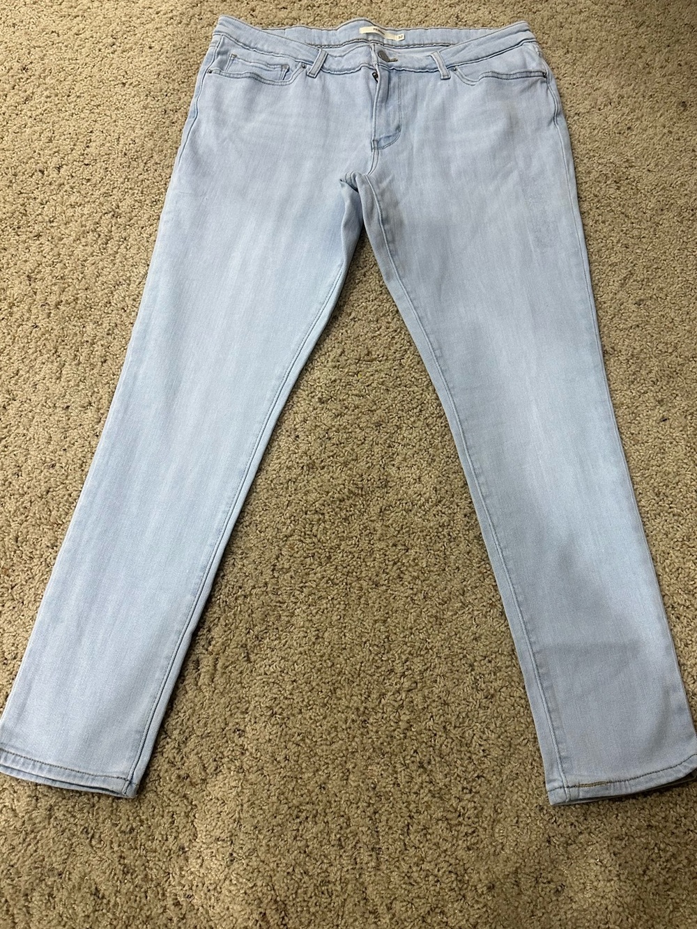 Levi’s 711 Skinny Jeans Light Wash Size 32